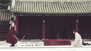 Bi Kịch Triều Đại The Throne