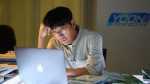 Đầu Xuôi Đuôi Đút Lót Lobby