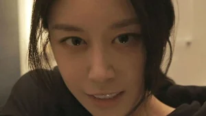 Hào Quang Đẫm Máu Wannabe