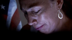 Sống chui Living Undocumented