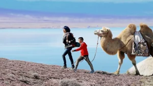 Trèo Đèo Lội Suối Đến Bên Ông Walking To You